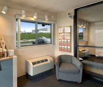 Hotel 6-kansas City, Mo 2*